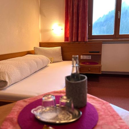 بارتنين Pension Christophorus Hotel Garni المظهر الخارجي الصورة