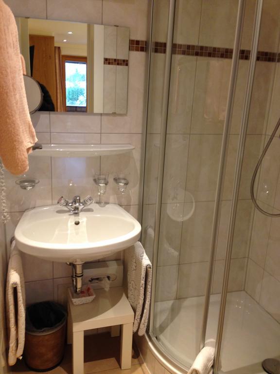 بارتنين Pension Christophorus Hotel Garni المظهر الخارجي الصورة
