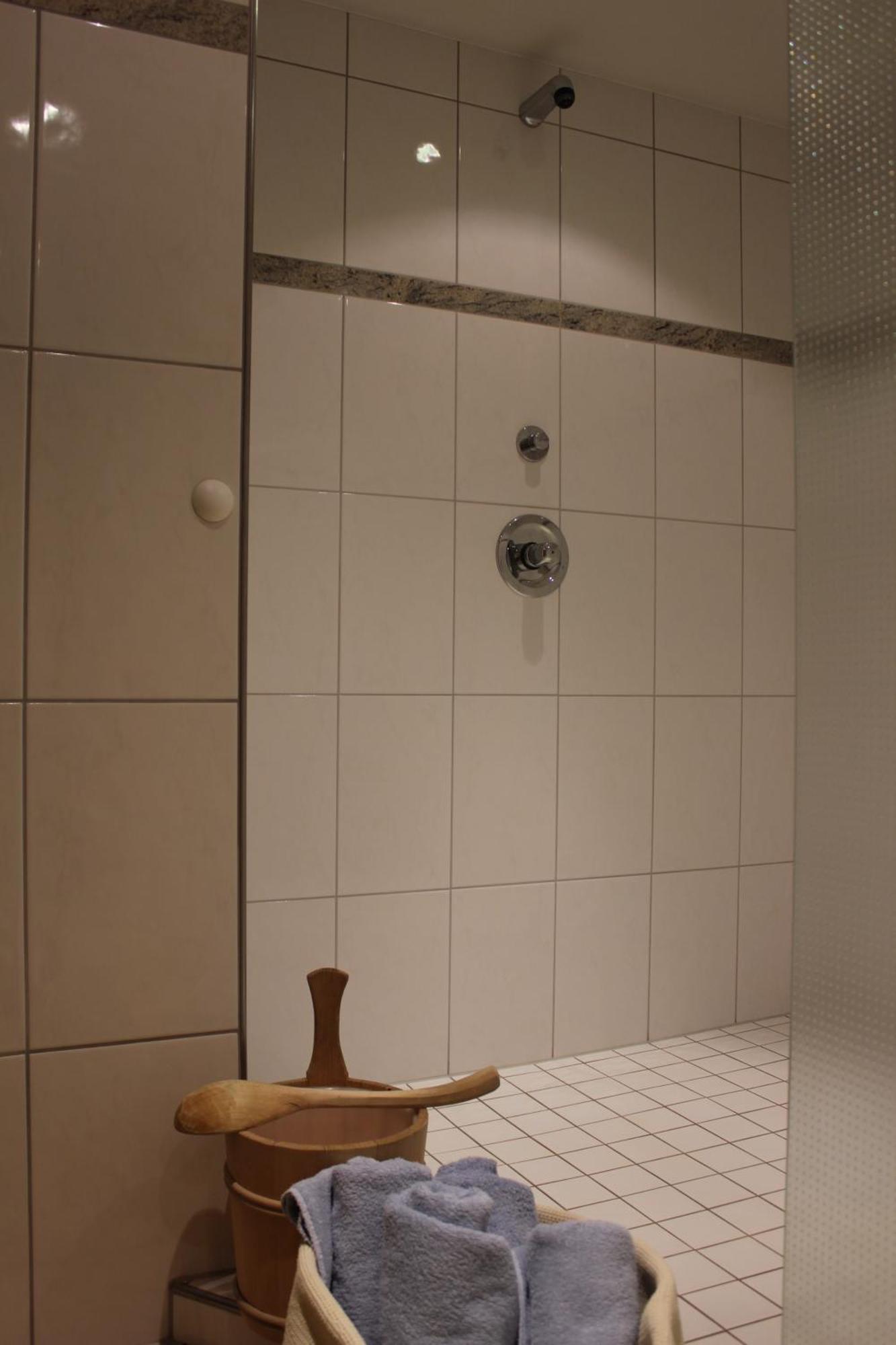 بارتنين Pension Christophorus Hotel Garni المظهر الخارجي الصورة